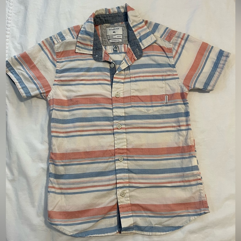 Quicksilver red white and blue button down